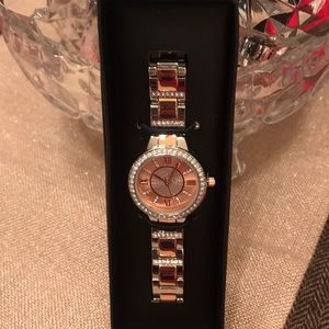 New Ladies Watch Gold and Silver